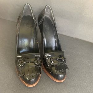 Gucci Black Patent Leather Kiltie Bit Heels with Brown Trim~Fit More Like a Sz 6